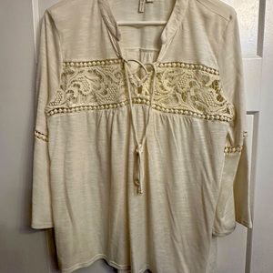 Cato V neck top, 3/4 tapering bell sleeves, like new